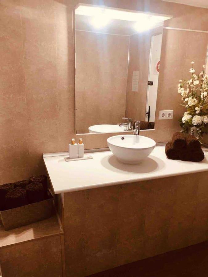 Lovely 2 Bed Apartment In Alcalalí 외부 사진