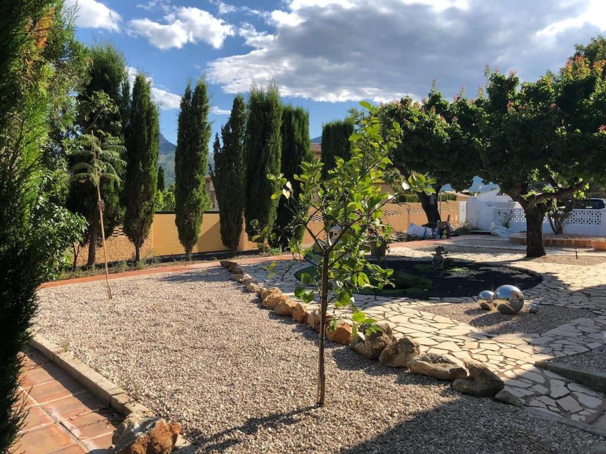 Lovely 2 Bed Apartment In Alcalalí 외부 사진