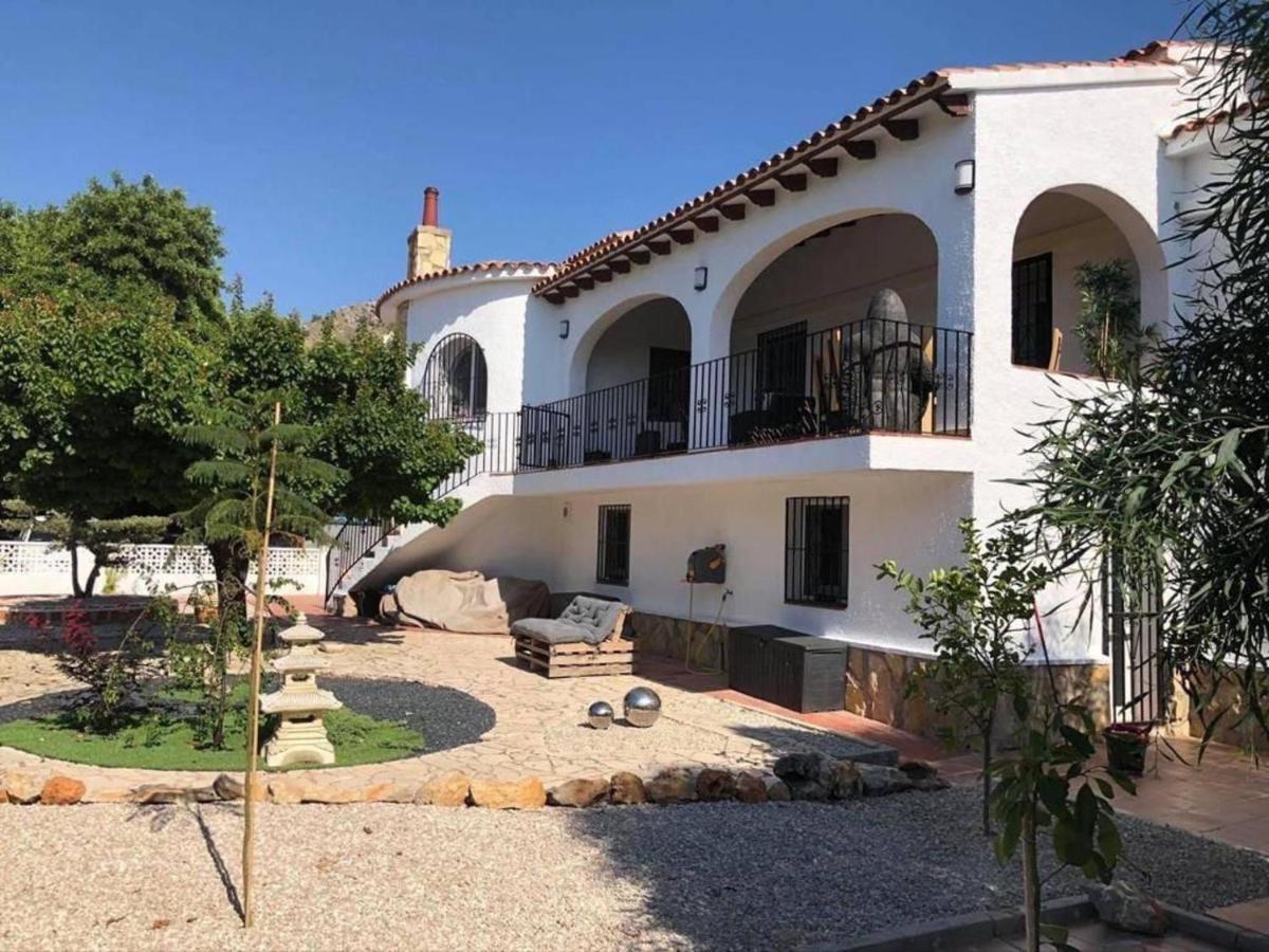 Lovely 2 Bed Apartment In Alcalalí 외부 사진